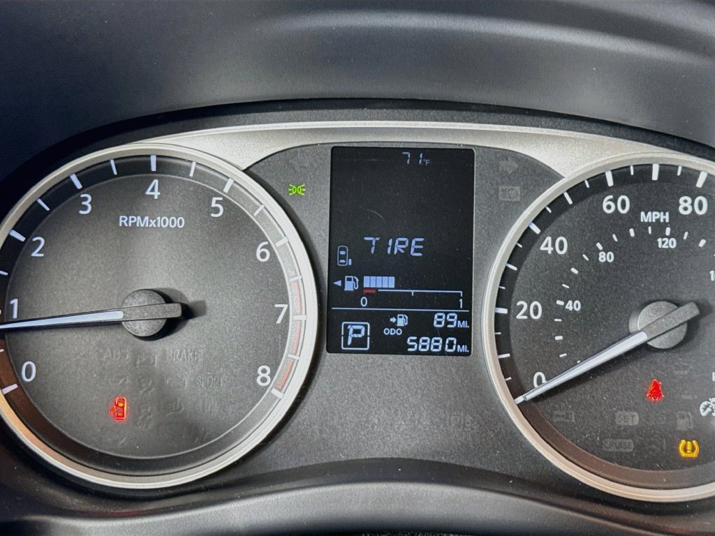 Used 2024 Nissan Kicks S FWD image 16