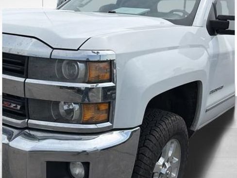 Used 2015 Chevrolet Silverado 2500 LTZ w/ Z71 Package, Off-Road AWD/4WD image 13