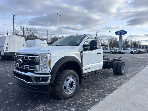 New 2024 Ford F550 4x4 Regular Cab Super Duty image 1