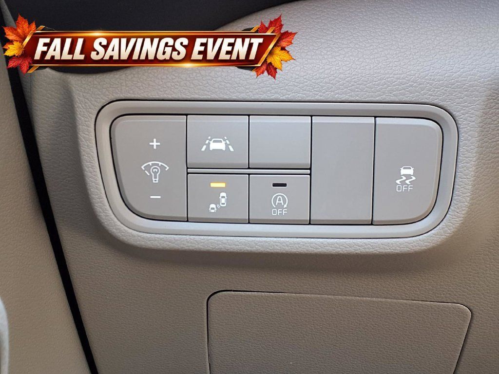 Certified 2022 Kia Soul LX w/ Technology Package FWD image 21