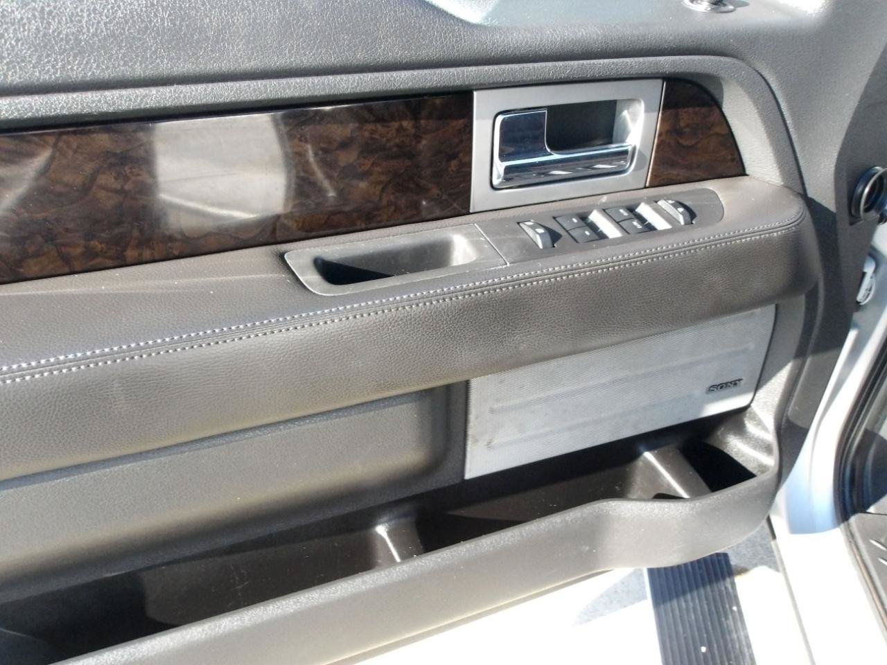 Used 2014 Ford F150 Platinum RWD image 18