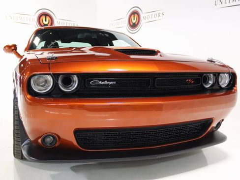 Used 2020 Dodge Challenger R/T Scat Pack w/ Driver Convenience Group image 9