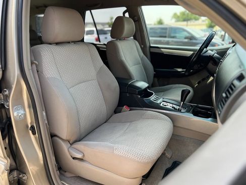 Used 2006 Toyota 4Runner SR5 AWD/4WD image 21