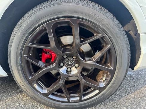 Certified 2025 Audi SQ7 Prestige AWD/4WD image 16
