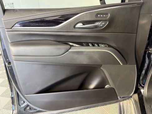 Used 2022 Cadillac Escalade Sport w/ Touring Package image 20