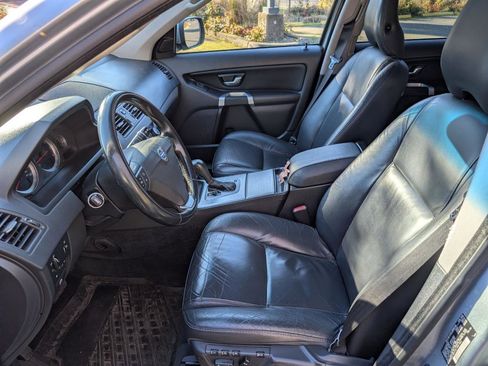 Used 2014 Volvo XC90 3.2 image 10