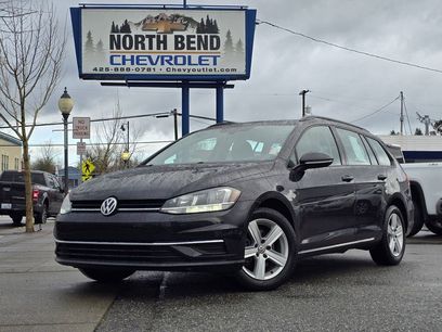 Used 2018 Volkswagen Golf SE