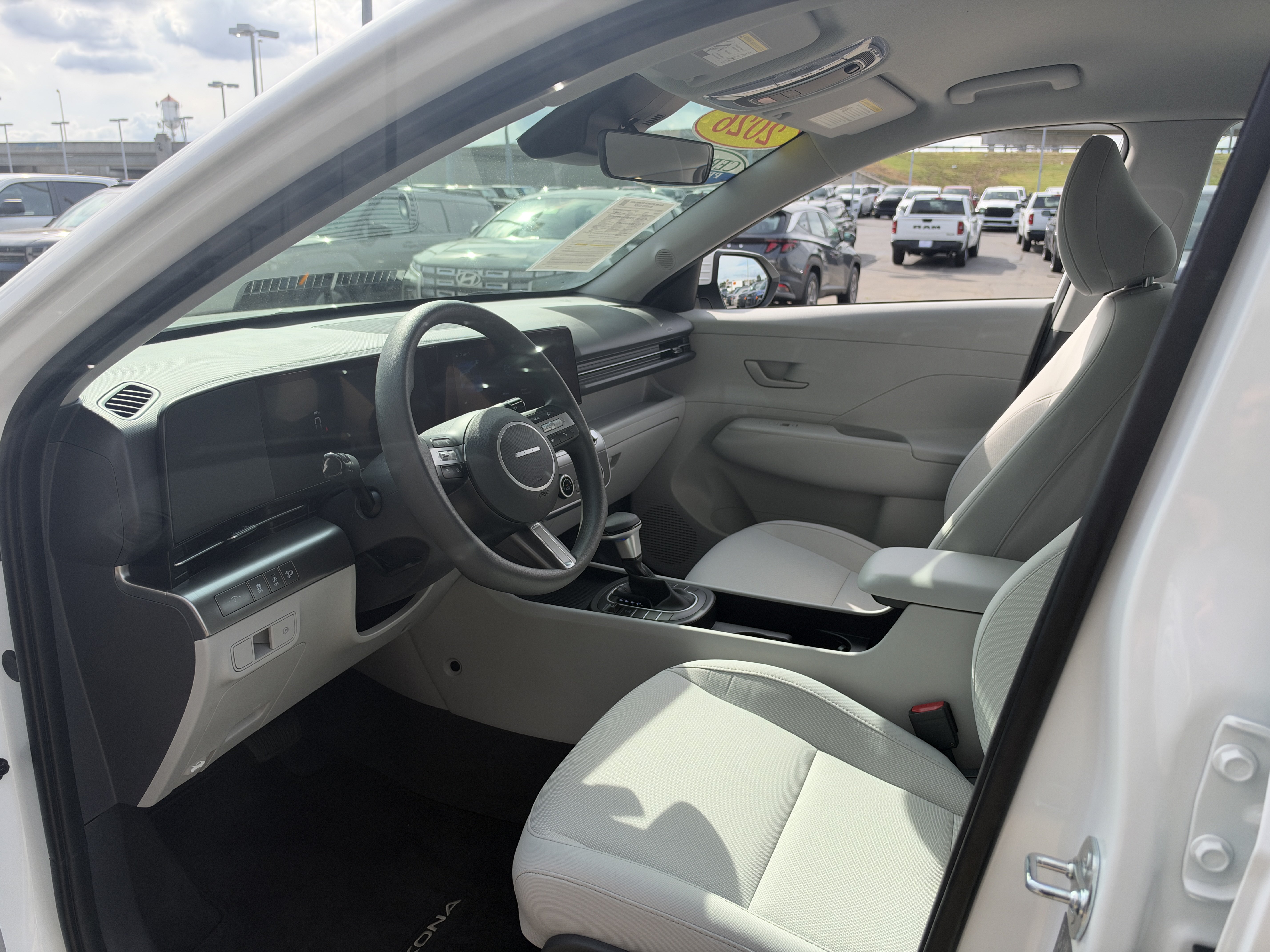 Certified 2026 Hyundai Kona SE AWD/4WD image 27