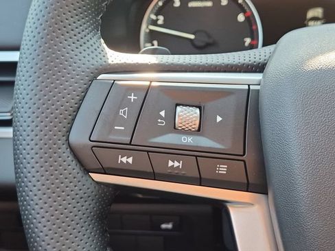 New 2026 Mitsubishi Outlander SE FWD image 18