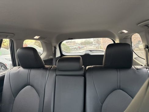 Used 2024 Toyota Grand Highlander XLE image 52