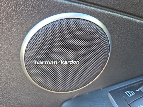 Used 2019 Mercedes-Benz SLC 300 image 35