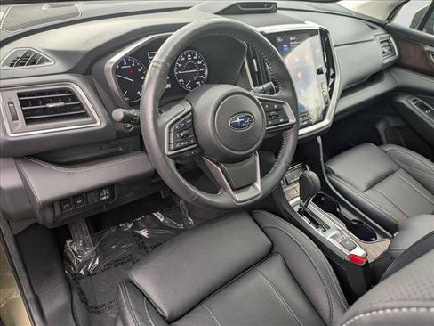 Used 2023 Subaru Ascent Touring AWD/4WD image 10