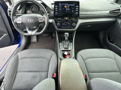 Used 2021 Hyundai Ioniq SE image 26