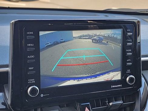 Used 2022 Toyota Corolla Cross LE image 30