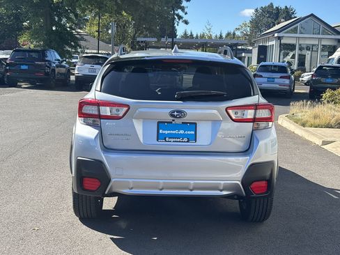 Used 2018 Subaru Crosstrek 2.0i Premium w/ Eyesight System AWD/4WD image 4