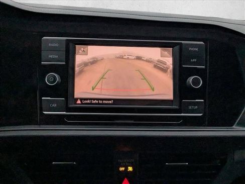 Used 2019 Volkswagen Jetta S w/ Driver Assistance Package image 12