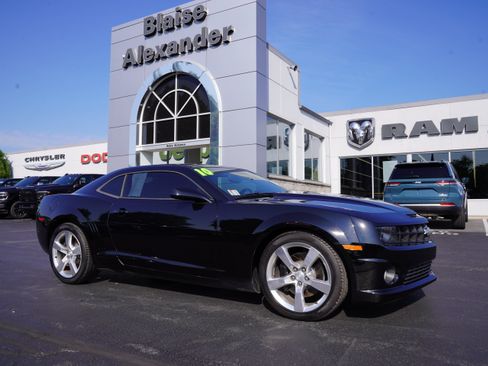 Used 2010 Chevrolet Camaro SS w/ RS Package RWD image 1