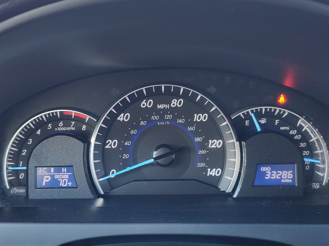 Used 2013 Toyota Camry XLE FWD image 19