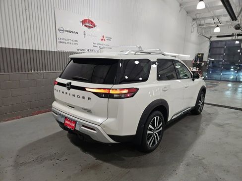 Certified 2023 Nissan Pathfinder Platinum w/ Cargo Package image 3