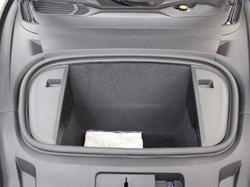 New 2024 Porsche Taycan 4S image 38