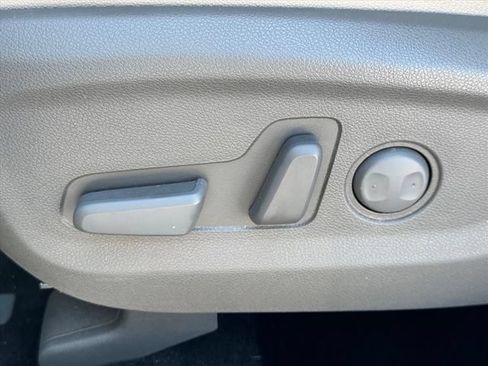 Used 2019 Kia Sportage EX w/ EX Technology Package FWD image 17