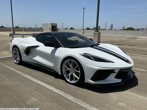 Used 2024 Chevrolet Corvette Stingray Convertible w/ 1LT RWD image 6
