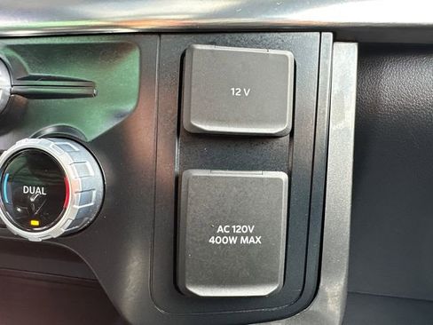 Used 2023 Ford F150 Lariat AWD/4WD image 44