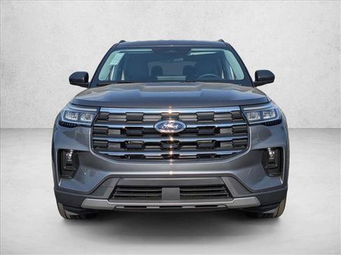 New 2026 Ford Explorer Active w/ Active Comfort Package RWD image 6