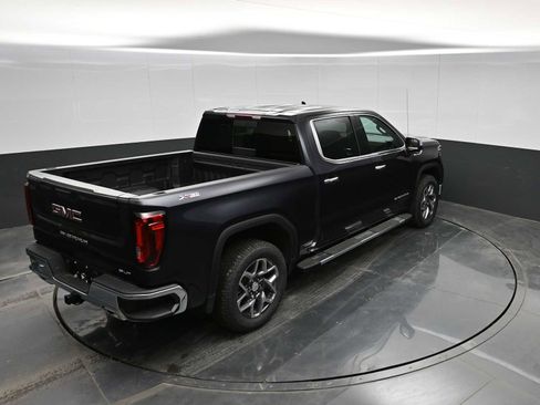 New 2026 GMC Sierra 1500 SLT w/ SLT Premium Package image 30
