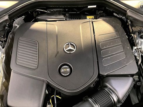 Used 2026 Mercedes-Benz GLC 300 4MATIC image 31
