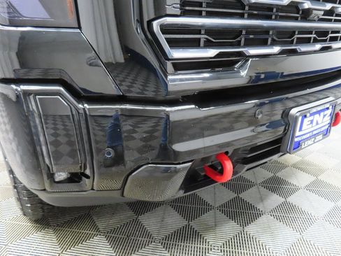 Used 2025 GMC Sierra 2500 AT4 w/ AT4 Premium Plus Package image 57