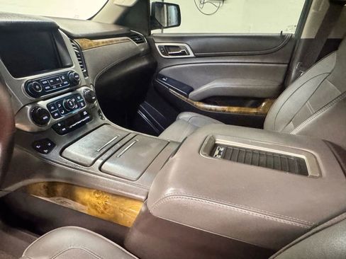 Used 2017 GMC Yukon XL Denali w/ Open Road Package image 14