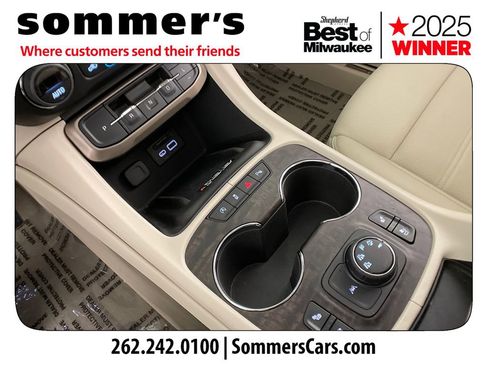 Used 2023 GMC Acadia Denali w/ Denali Ultimate Package image 22