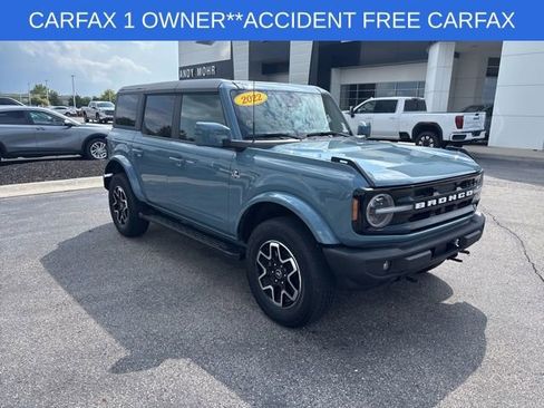 Used 2022 Ford Bronco Outer Banks image 2