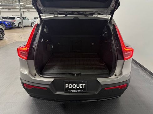 Used 2023 Volvo XC40 Recharge Ultimate w/ Protection Package Premier AWD/4WD image 15