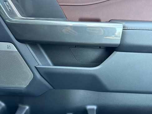 Used 2022 Ford F150 Lariat w/ Equipment Group 502A High image 19