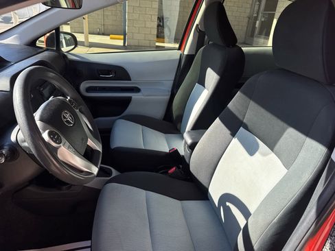 Used 2013 Toyota Prius C Two image 11