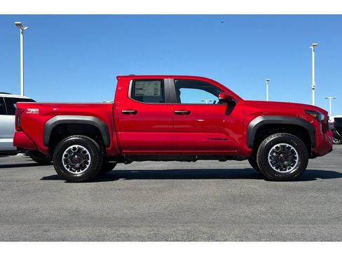 New 2026 Toyota Tacoma TRD Off-Road AWD/4WD image 3