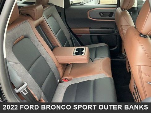 Used 2022 Ford Bronco Sport Outer Banks w/ Tech Package image 16