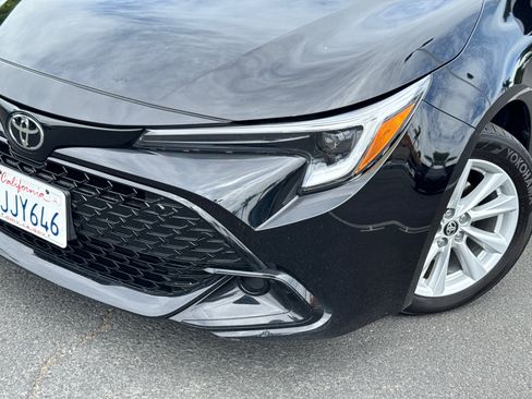 Certified 2023 Toyota Corolla SE FWD image 3