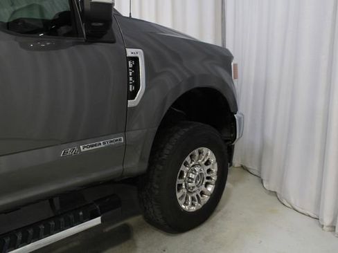 Used 2021 Ford F250 XLT w/ XLT Premium Package AWD/4WD image 26