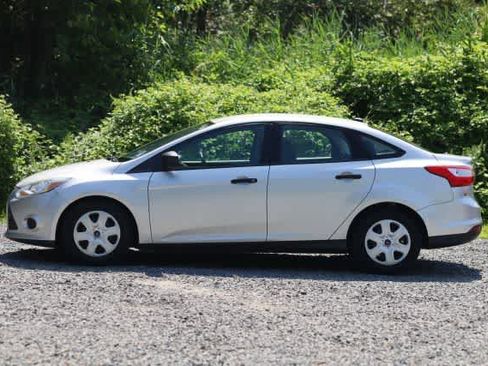 Used 2012 Ford Focus S image 3
