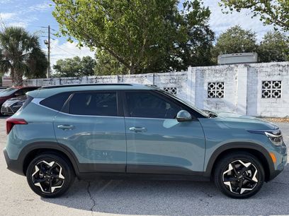 Certified 2024 Kia Seltos EX