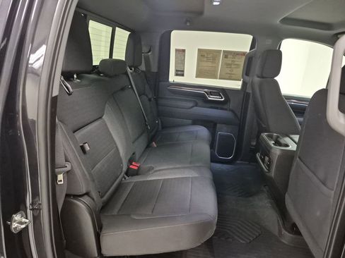 Certified 2024 Chevrolet Silverado 2500 LT image 28