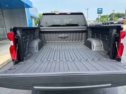 New 2026 Chevrolet Silverado 1500 RST w/ RST Select Package AWD/4WD image 9