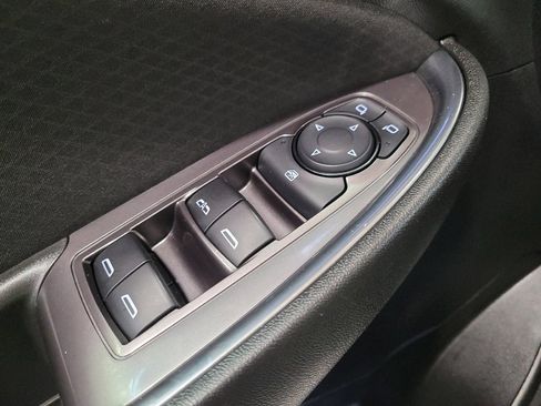 Used 2018 Chevrolet Malibu LT FWD image 27