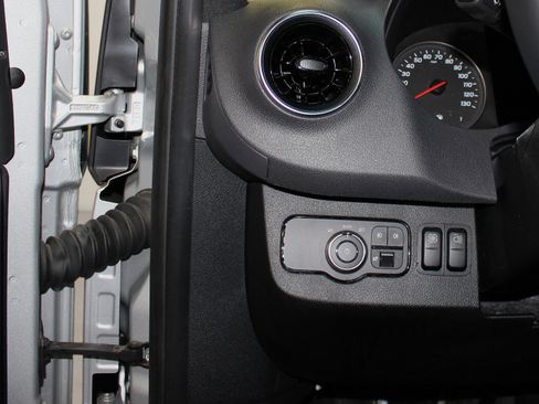 Used 2020 Mercedes-Benz Sprinter 2500 image 31