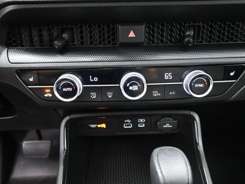 Used 2024 Honda CR-V EX image 28