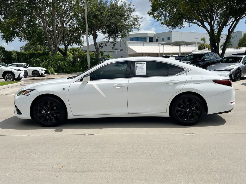 Certified 2024 Lexus ES 350 F Sport w/ Accessory Package (Z2) FWD image 4
