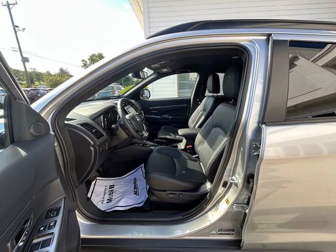 New 2025 Mitsubishi Outlander Sport SEL AWD/4WD image 15